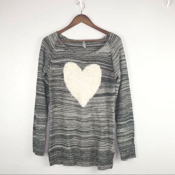 Vanity Heart Sweater  - Picture 1 of 5